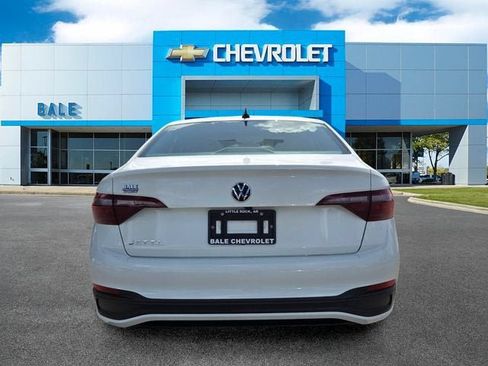 Used 2024 Volkswagen Jetta S FWD image 4