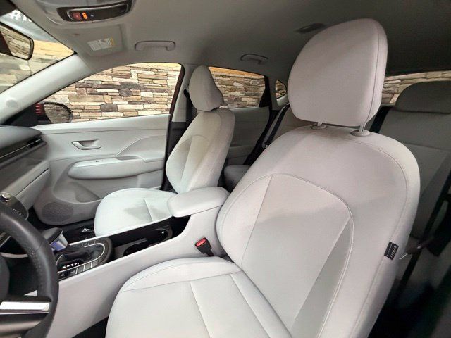 Certified 2024 Hyundai Kona SEL AWD/4WD image 14