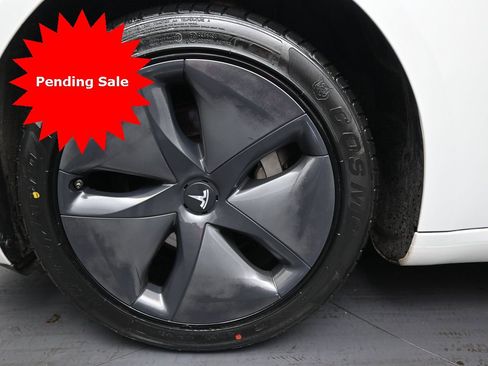 Used 2019 Tesla Model 3 Standard Range Plus image 34