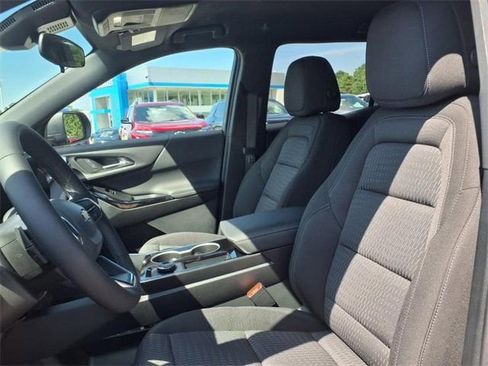 New 2026 Chevrolet Equinox LT AWD/4WD image 9
