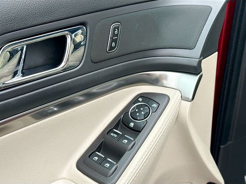 Used 2014 Ford Explorer 4WD image 8