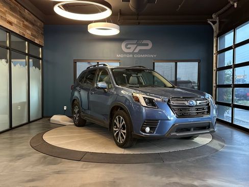 Used 2023 Subaru Forester Limited AWD/4WD image 1