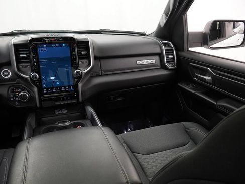 Used 2025 RAM 1500 Big Horn AWD/4WD image 29