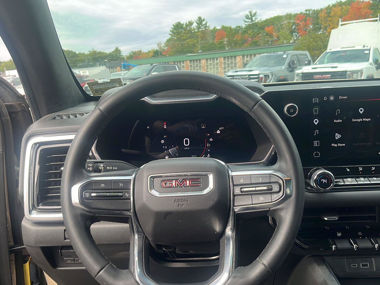 Used 2023 GMC Canyon Elevation w/ LPO, Sports Bar Package AWD/4WD image 19