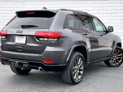 Used 2016 Jeep Grand Cherokee Limited 75th Anniversary AWD/4WD image 12