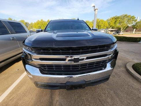 Used 2021 Chevrolet Silverado 1500 LT RWD image 2