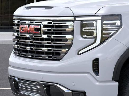 New 2026 GMC Sierra 1500 Denali w/ Denali Reserve Package image 13