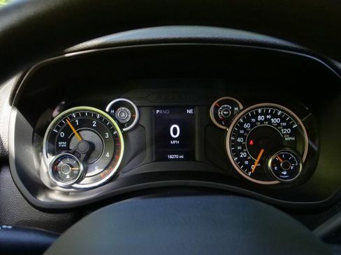 Used 2020 RAM 2500 Tradesman AWD/4WD image 7