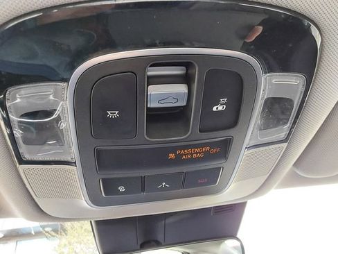 Used 2021 Hyundai Sonata Limited w/ Winter Weather Package FWD image 37