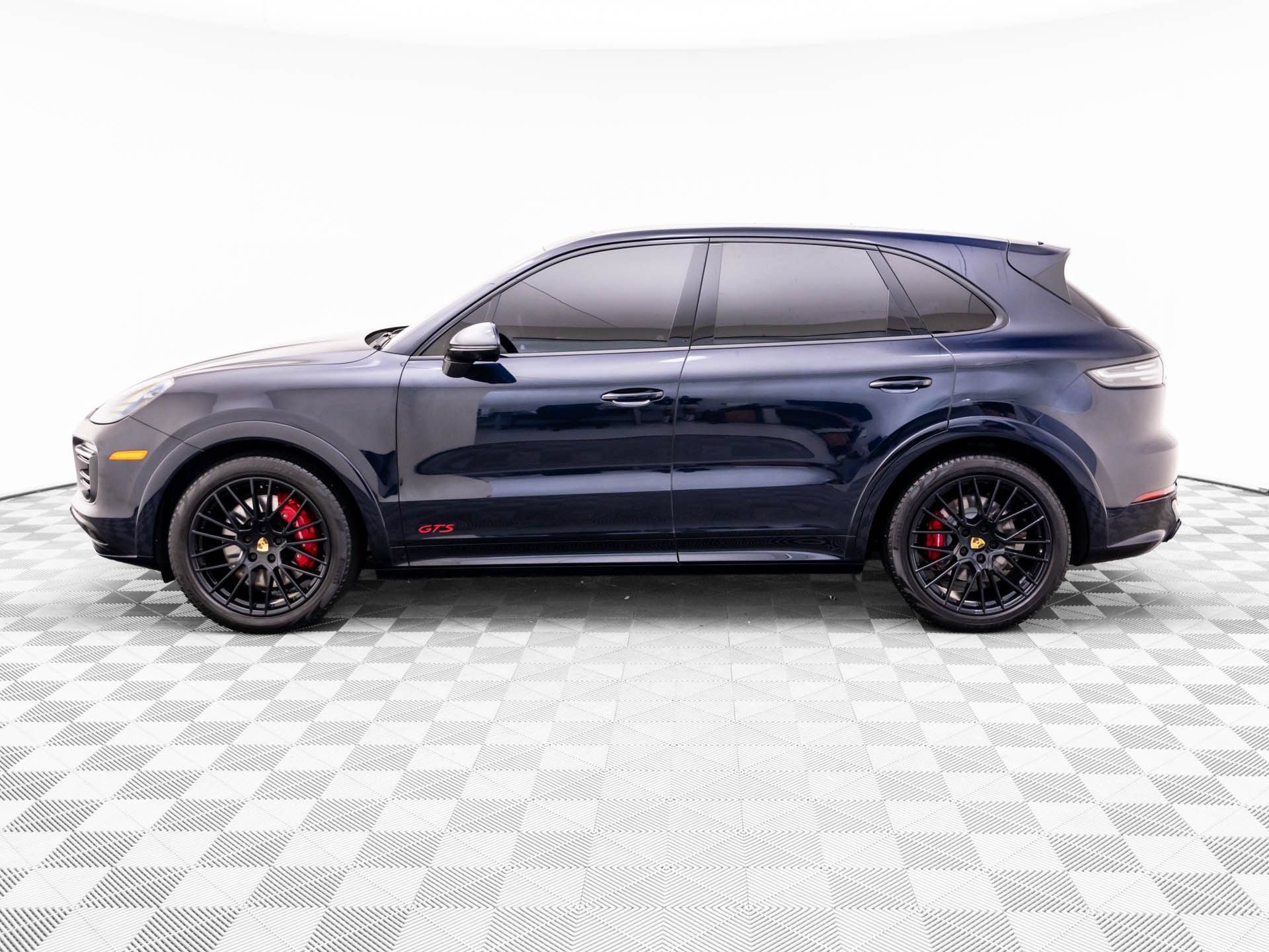 Certified 2021 Porsche Cayenne GTS AWD/4WD image 2