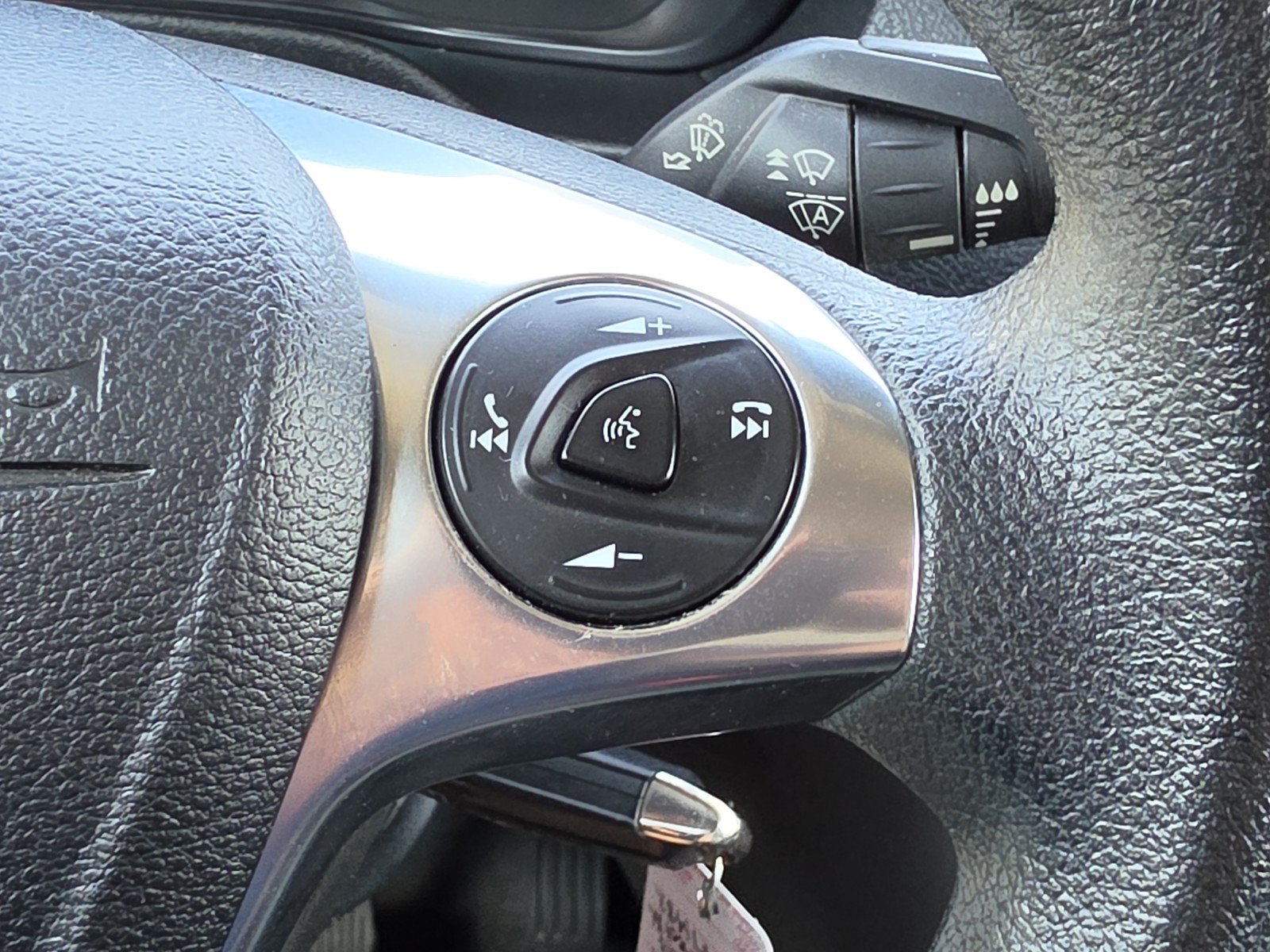 Used 2020 Ford Transit Connect XL FWD image 21