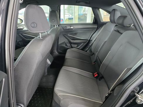 Used 2025 Volkswagen Jetta Sport image 39