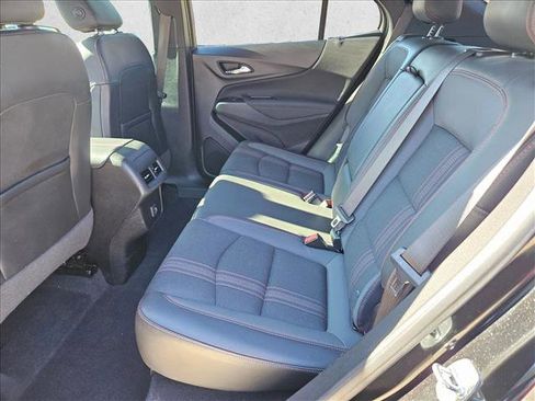 Used 2022 Chevrolet Equinox RS image 10