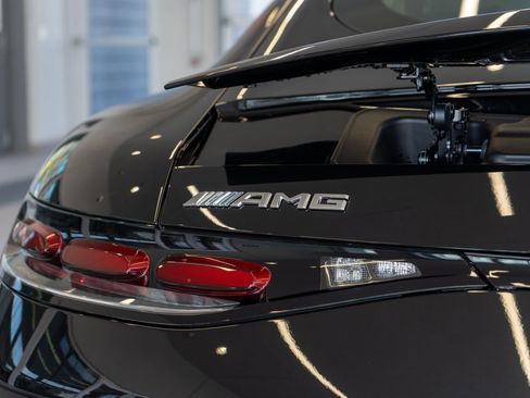 Used 2025 Mercedes-Benz AMG GT 63 image 20