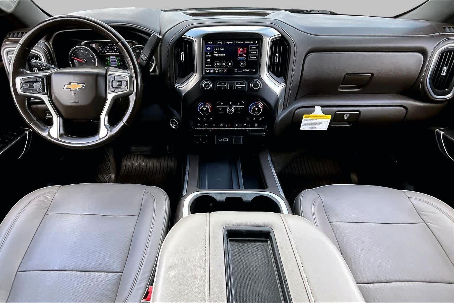 Used 2020 Chevrolet Silverado 1500 LTZ w/ LTZ Premium Package AWD/4WD image 16