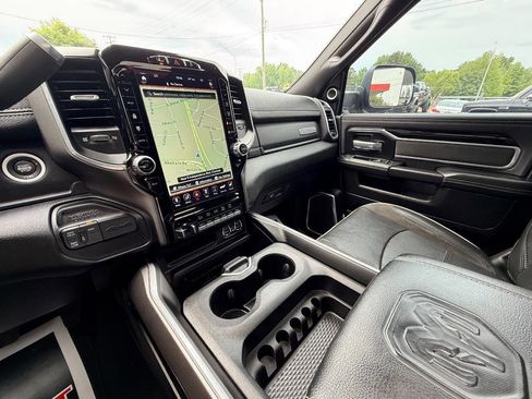 Used 2020 RAM 3500 Laramie AWD/4WD image 34
