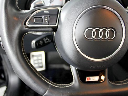 Used 2015 Audi SQ5 Prestige w/ Prestige Package image 26