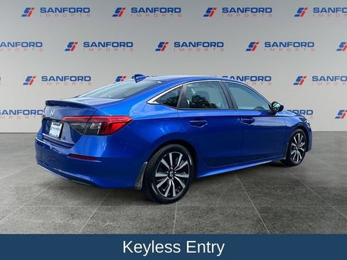Used 2023 Honda Civic EX image 6
