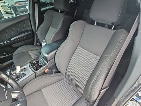 Used 2022 Dodge Charger R/T w/ Blacktop Package image 20