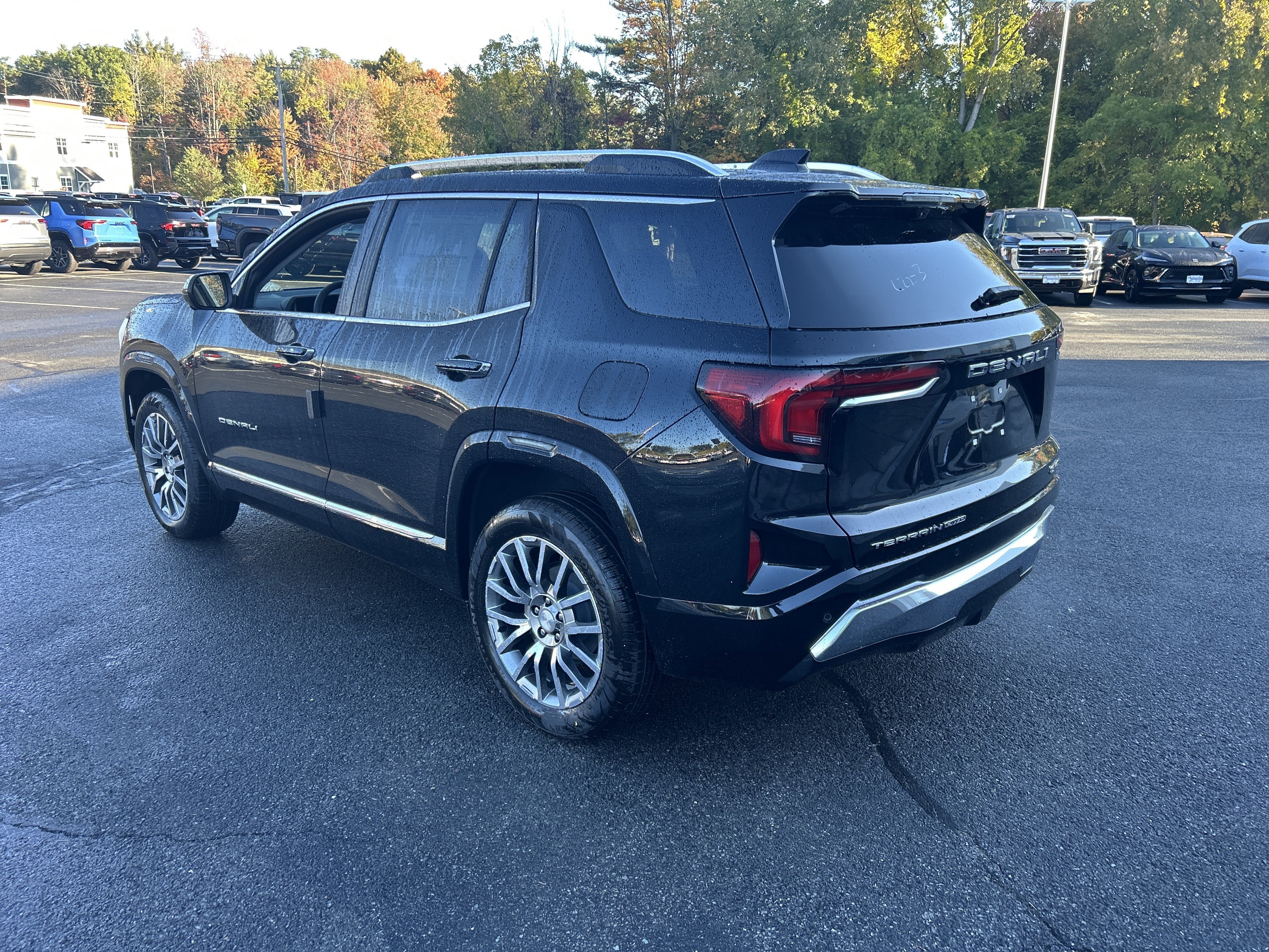 New 2027 GMC Terrain Denali w/ LPO, Floor Liner Package AWD/4WD image 6
