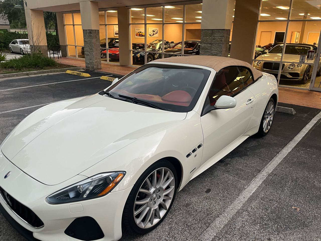 Used 2018 Maserati GranTurismo Sport RWD image 26