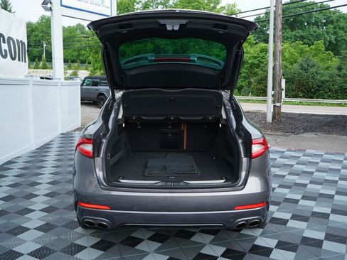 Used 2018 Maserati Levante S GranSport AWD/4WD image 53