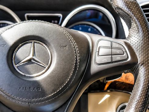 Used 2017 Mercedes-Benz GLS 450 4MATIC image 13