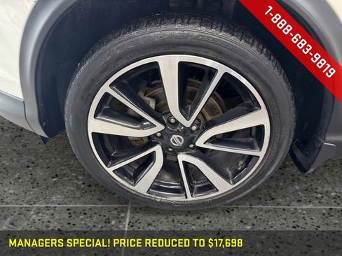 Used 2019 Nissan Rogue Sport SL w/ Premium Package image 26