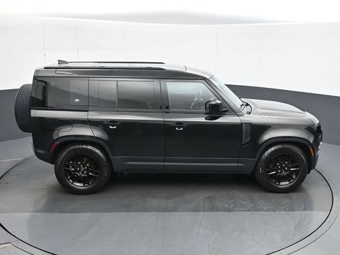 Used 2024 Land Rover Defender 110 S AWD/4WD image 22