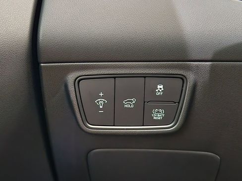 Certified 2022 Hyundai Tucson Limited image 21