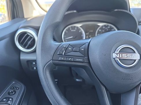 Used 2025 Nissan Versa S w/ Trunk Package FWD image 19