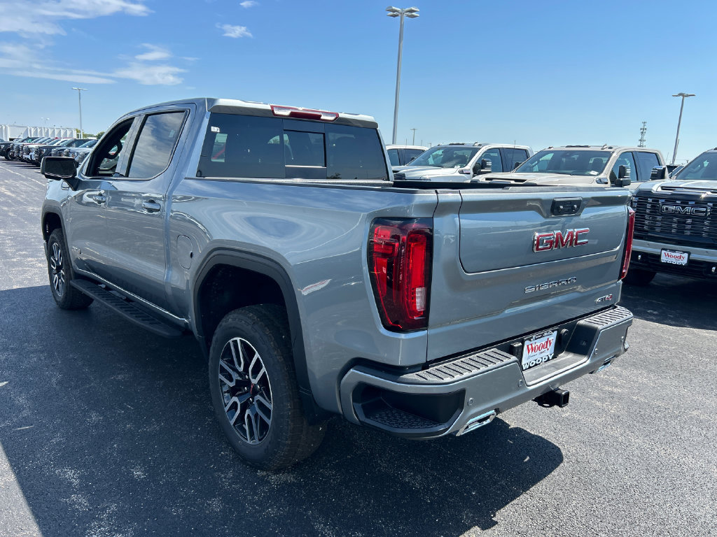 New 2026 GMC Sierra 1500 AT4 w/ AT4 Premium Package AWD/4WD image 8