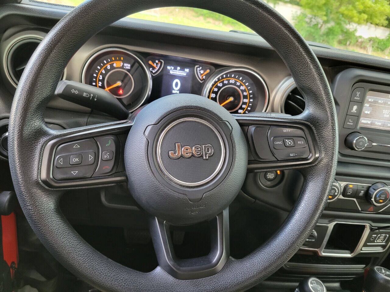 Used 2018 Jeep Wrangler Sport AWD/4WD image 27