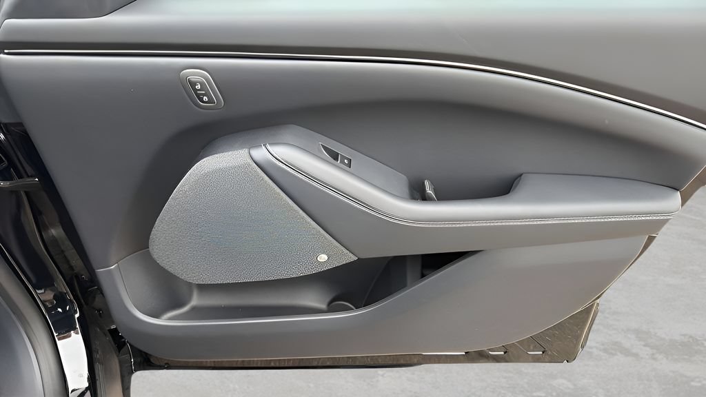 New 2026 Ford Mustang Mach-E Premium AWD/4WD image 10
