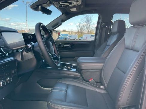 Used 2026 Chevrolet Tahoe RST w/ Advanced Technology Package image 10