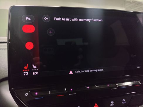 Certified 2023 Volkswagen ID.4 Pro image 21