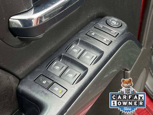 Used 2018 Chevrolet Silverado 1500 LT w/ LT Eassist Package image 22