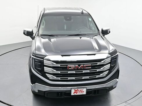 New 2026 GMC Sierra 1500 SLE w/ Preferred Package image 4