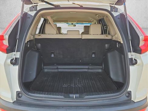 Used 2017 Honda CR-V LX image 6