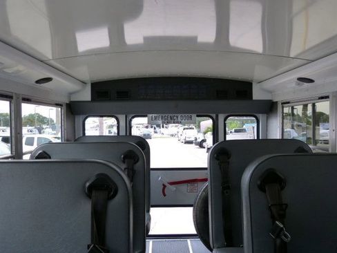 Used 2008 Chevrolet Express 3500 w/ School Bus Package image 21