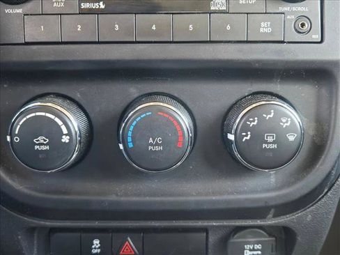 Used 2017 Jeep Patriot Sport w/ Power Value Group image 16