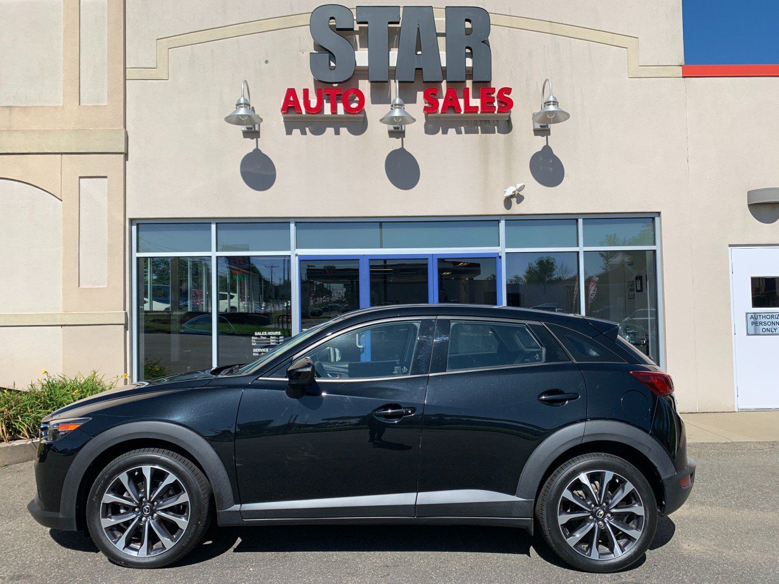 Used 2019 MAZDA CX-3 Touring w/ Preferred Equipment Package AWD/4WD image 4