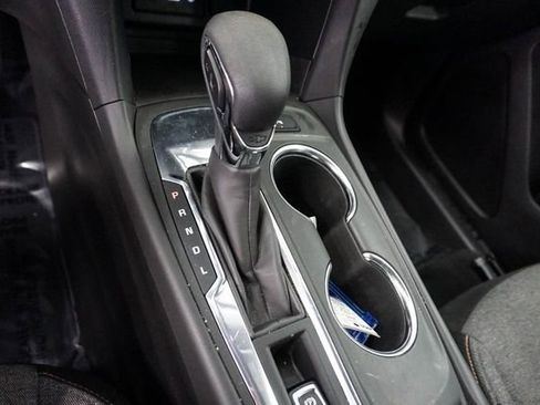 Used 2023 Chevrolet Equinox LT image 17