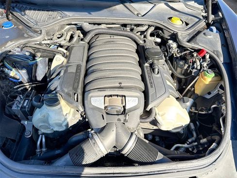 Used 2011 Porsche Panamera 4S image 35