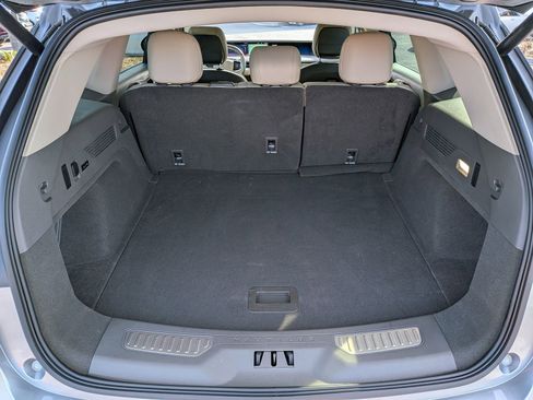 Certified 2024 Lincoln Nautilus Premier w/ Equipment Group 102A image 14