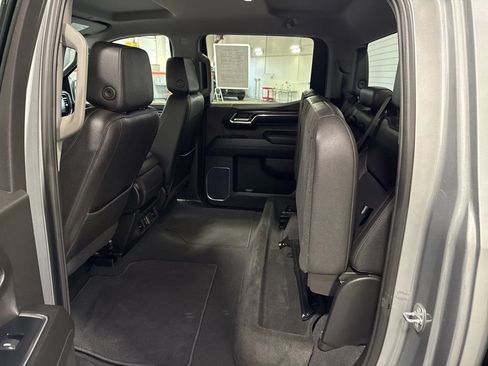 Certified 2024 GMC Sierra 1500 SLT image 16
