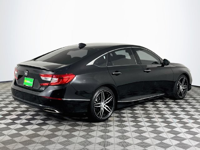 Used 2021 Honda Accord Touring image 8