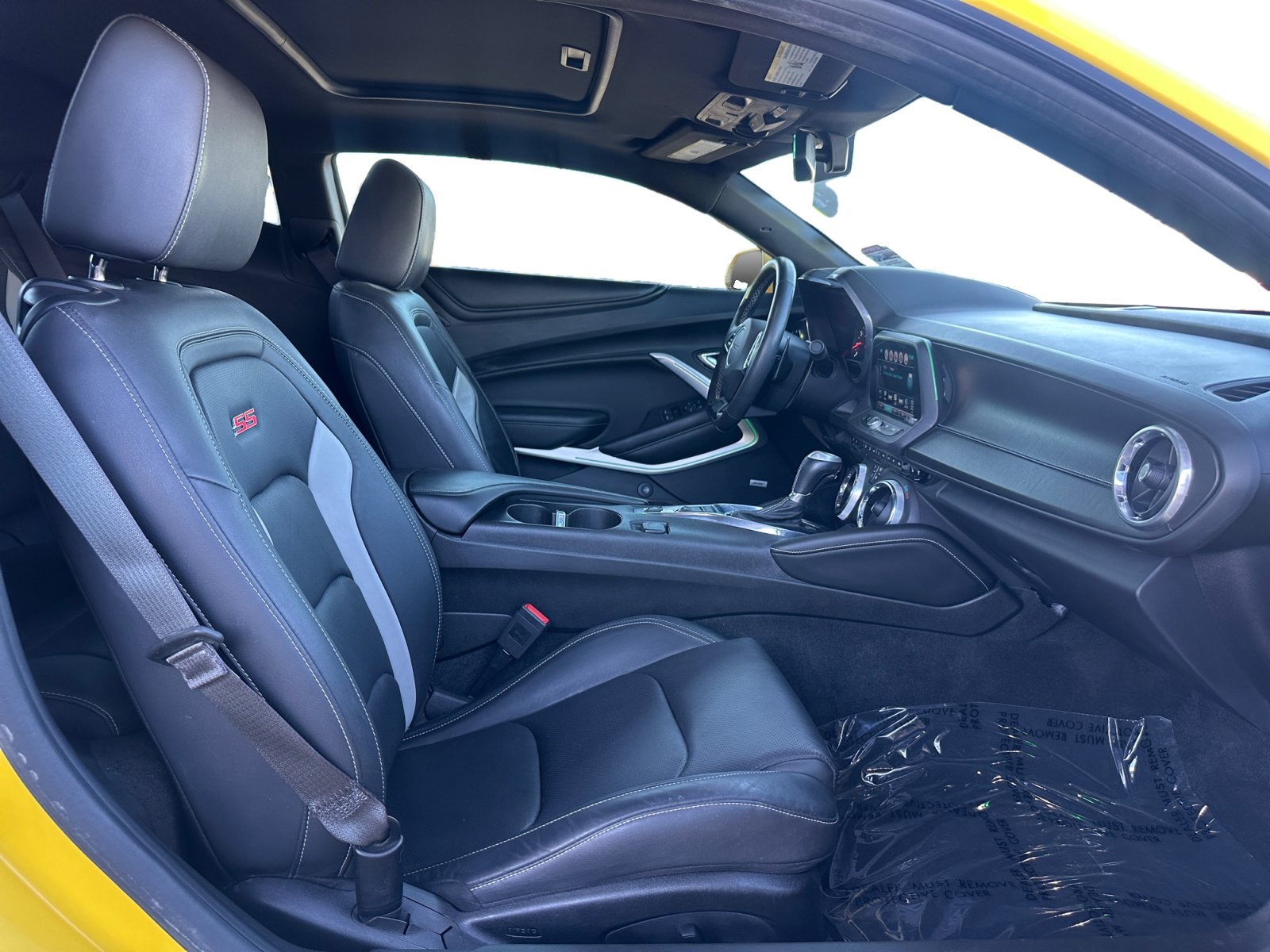 Used 2017 Chevrolet Camaro SS w/ LPO, Ground Effects Package RWD image 15