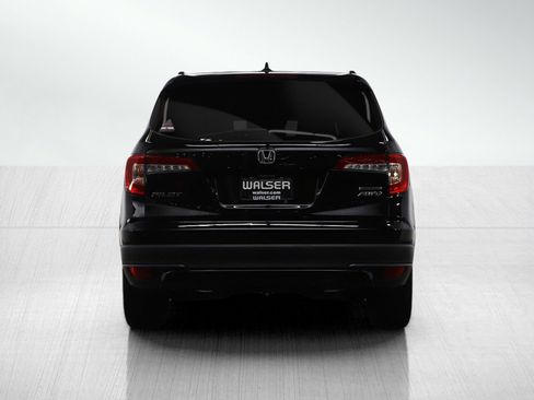 Used 2021 Honda Pilot Special Edition image 4