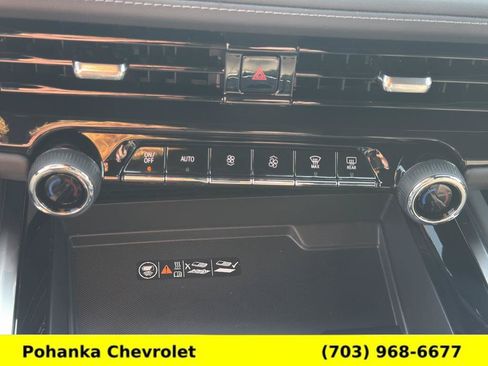 New 2026 Chevrolet Suburban Z71 w/ Comfort Package AWD/4WD image 15